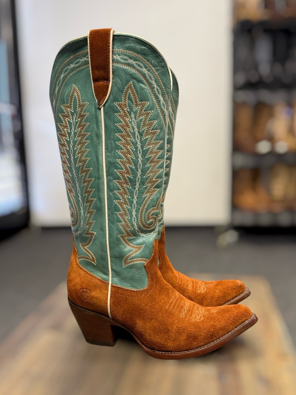 ARIAT WOMEN'S AMBROSE TALL PENNY SUEDE WESTERN BOOTS FESTIVAL 8.5 - Picture 5 of 10